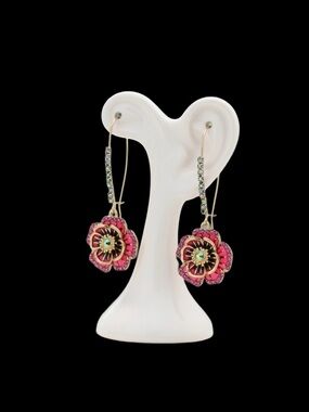 🌺Betsey Johnson Garden Of Excess Gold Tone Rose Earrings Crystal Accents NWT